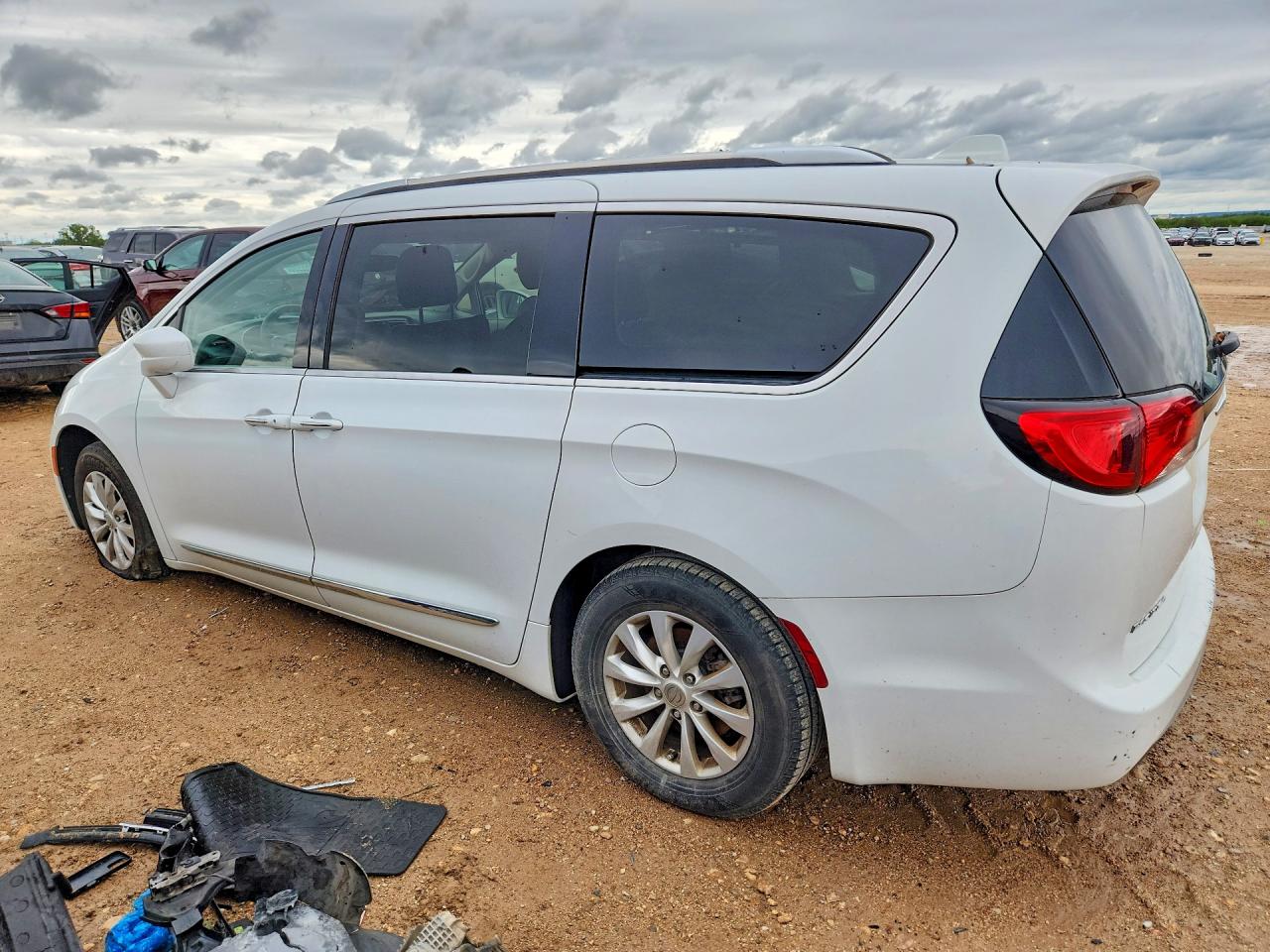 2019 CHRYSLER PACIFICA