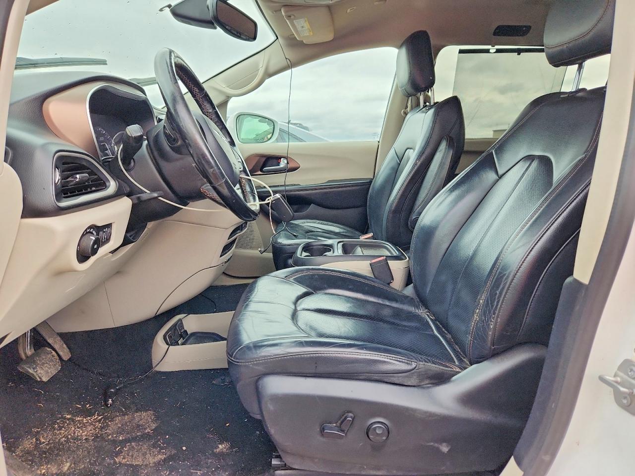 2019 CHRYSLER PACIFICA