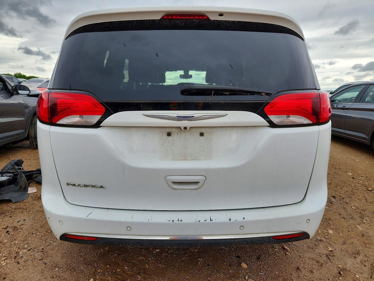 2019 CHRYSLER PACIFICA