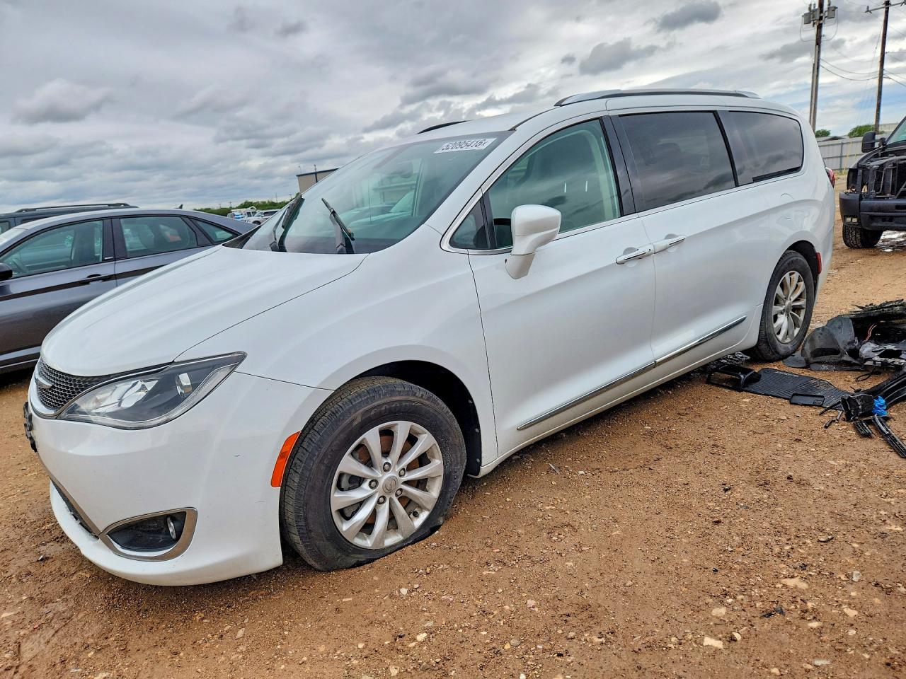 2019 CHRYSLER PACIFICA