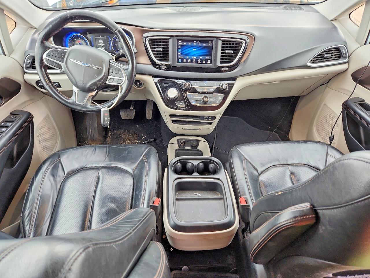 2019 CHRYSLER PACIFICA