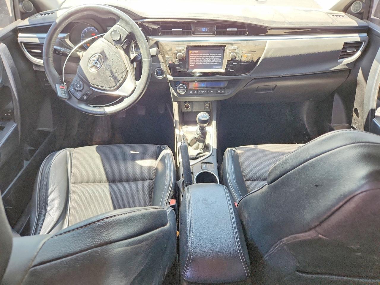 2015 TOYOTA COROLLA