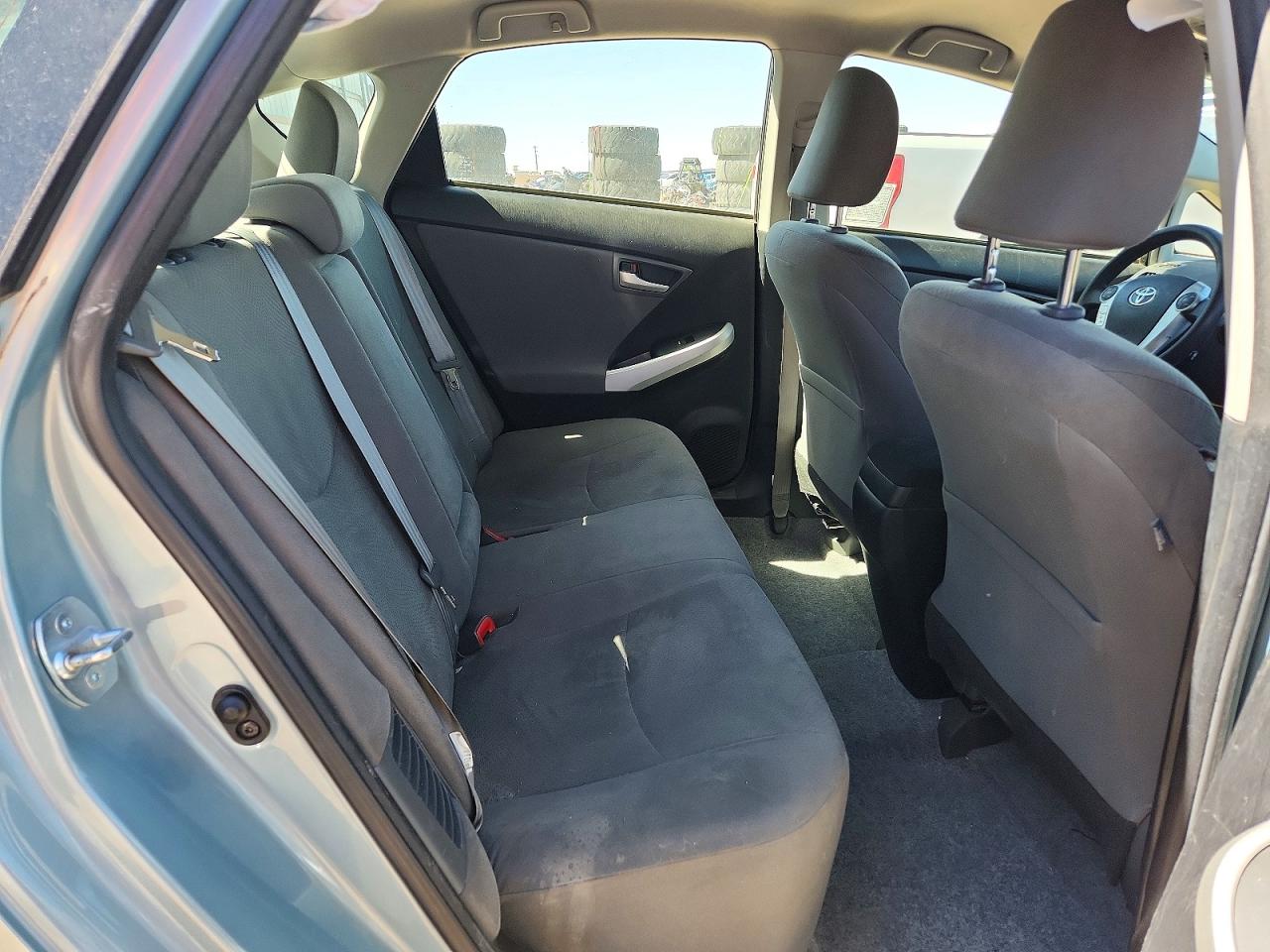 2015 TOYOTA PRIUS