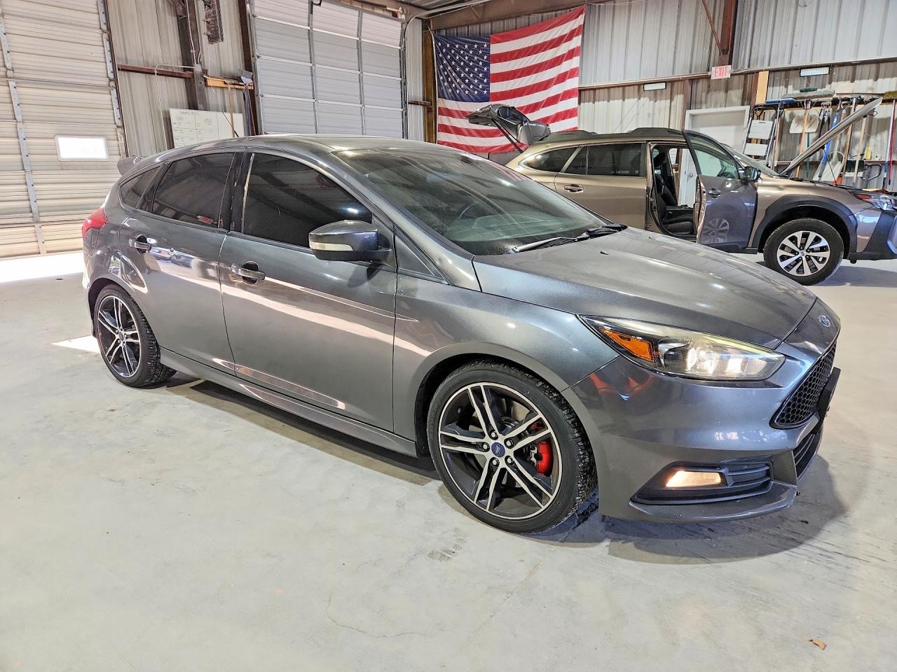 2017 FORD FOCUS