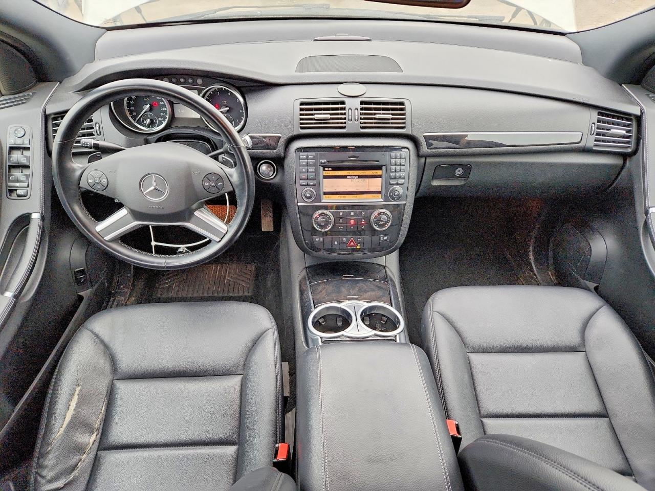 2012 MERCEDES-BENZ TRUCK R-CLASS