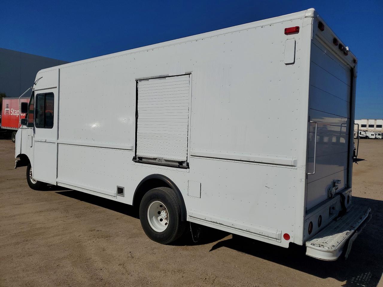 2003 FORD E450