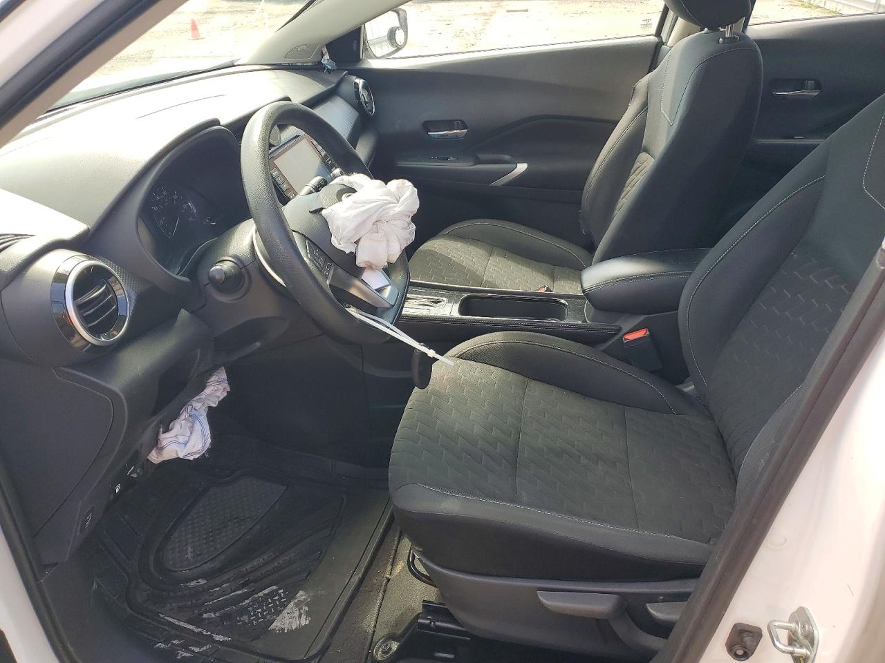 2022 NISSAN KICKS