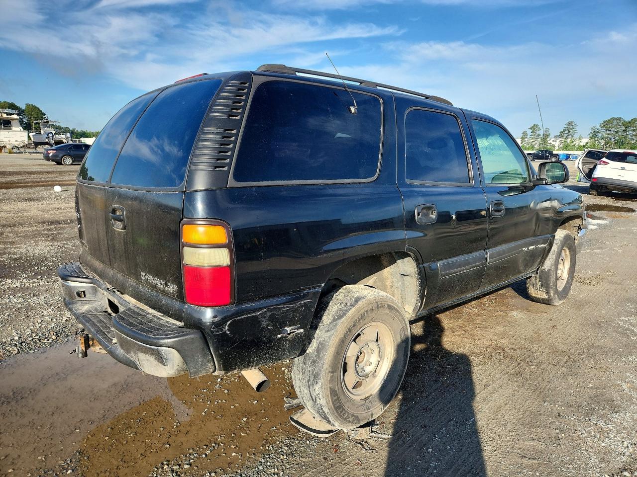 2004 CHEVROLET TAHOE