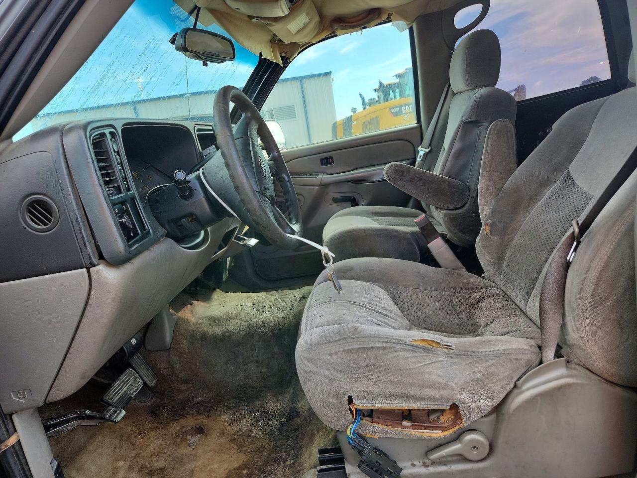 2004 CHEVROLET TAHOE