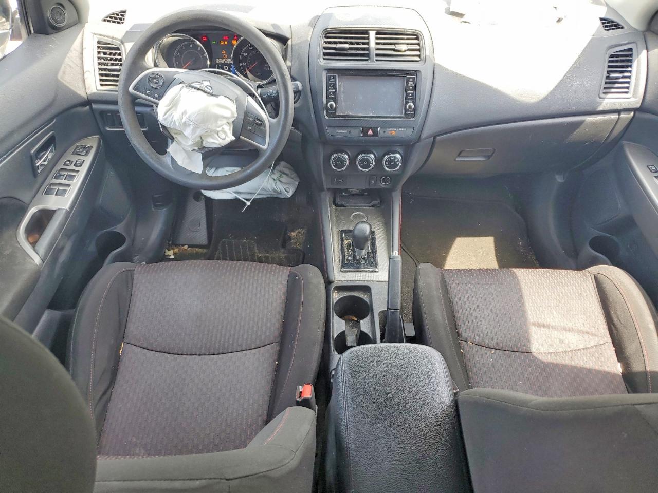 2019 MITSUBISHI OUTLANDER