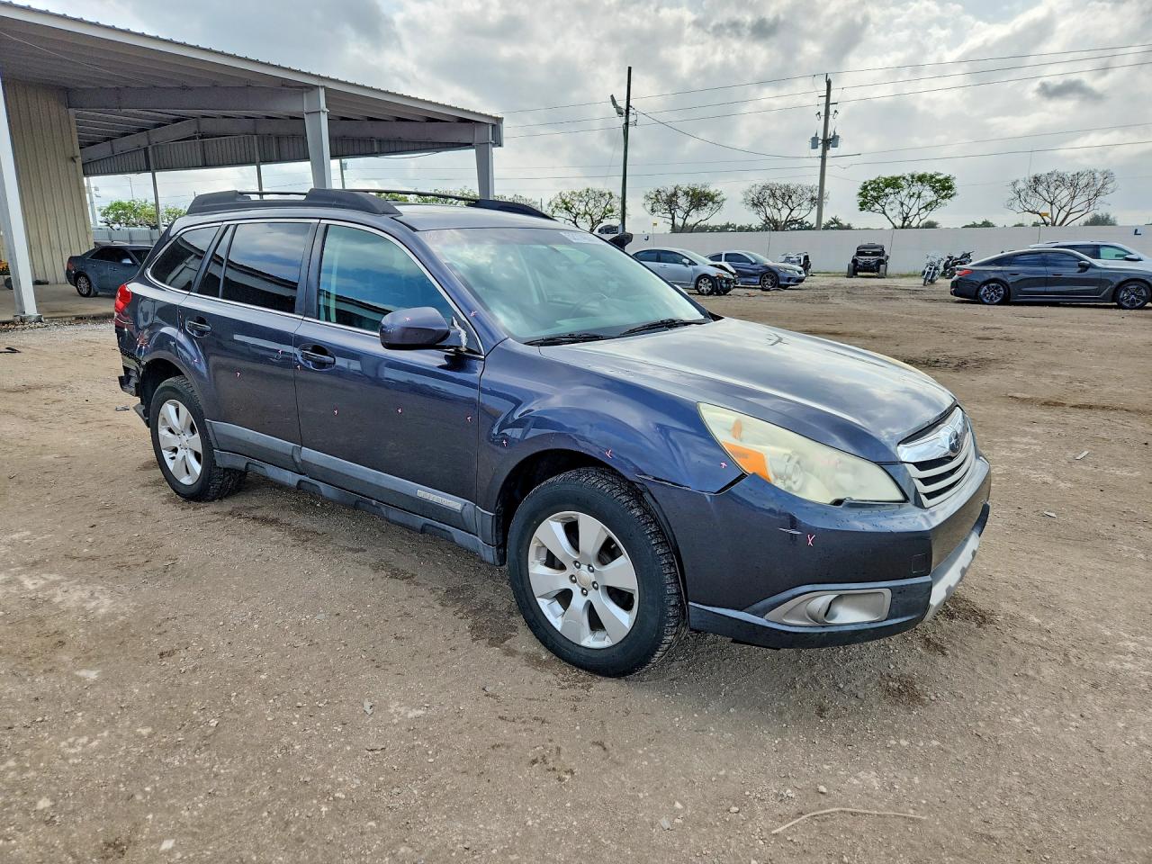 2010 SUBARU OUTBACK