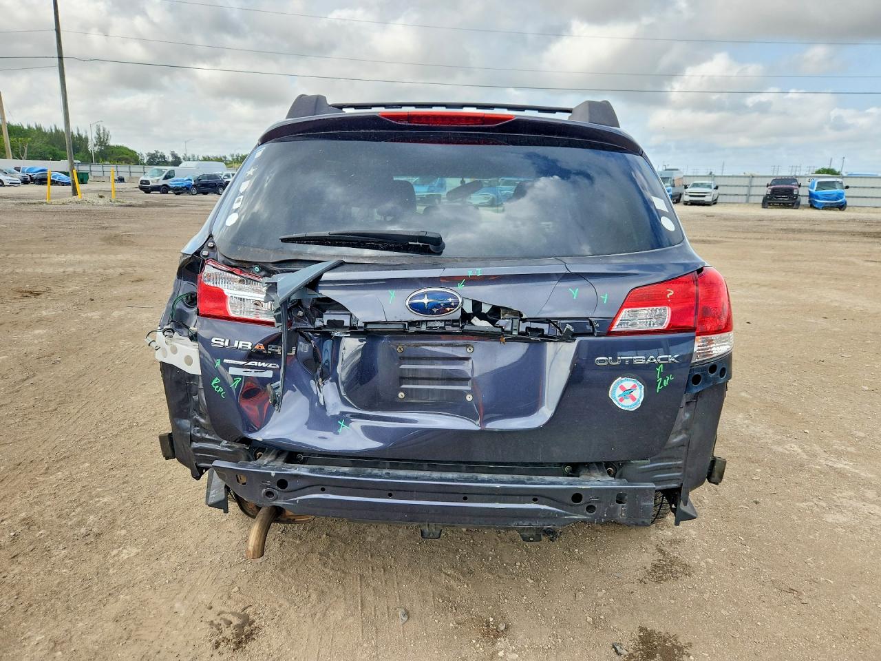2010 SUBARU OUTBACK