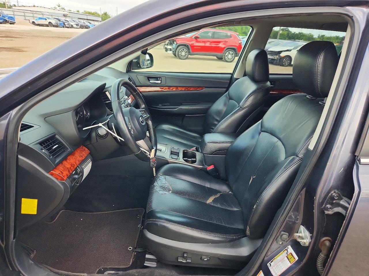 2010 SUBARU OUTBACK