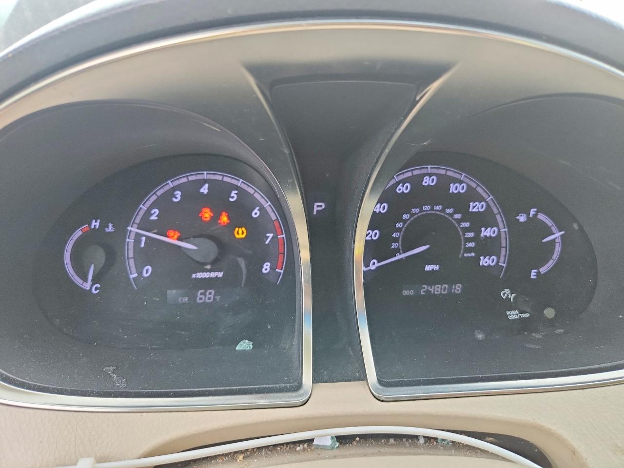 2011 TOYOTA AVALON