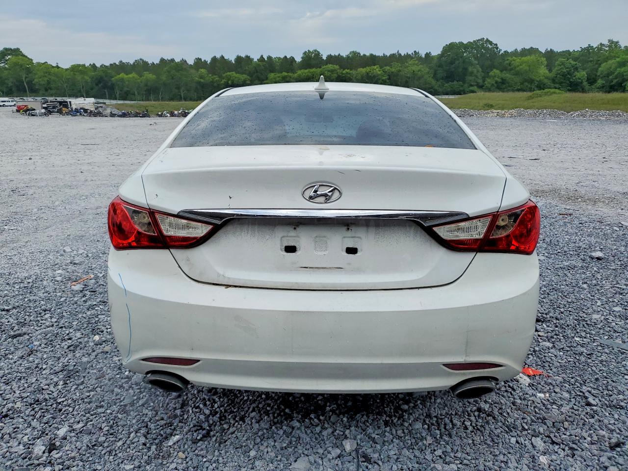 2011 HYUNDAI SONATA