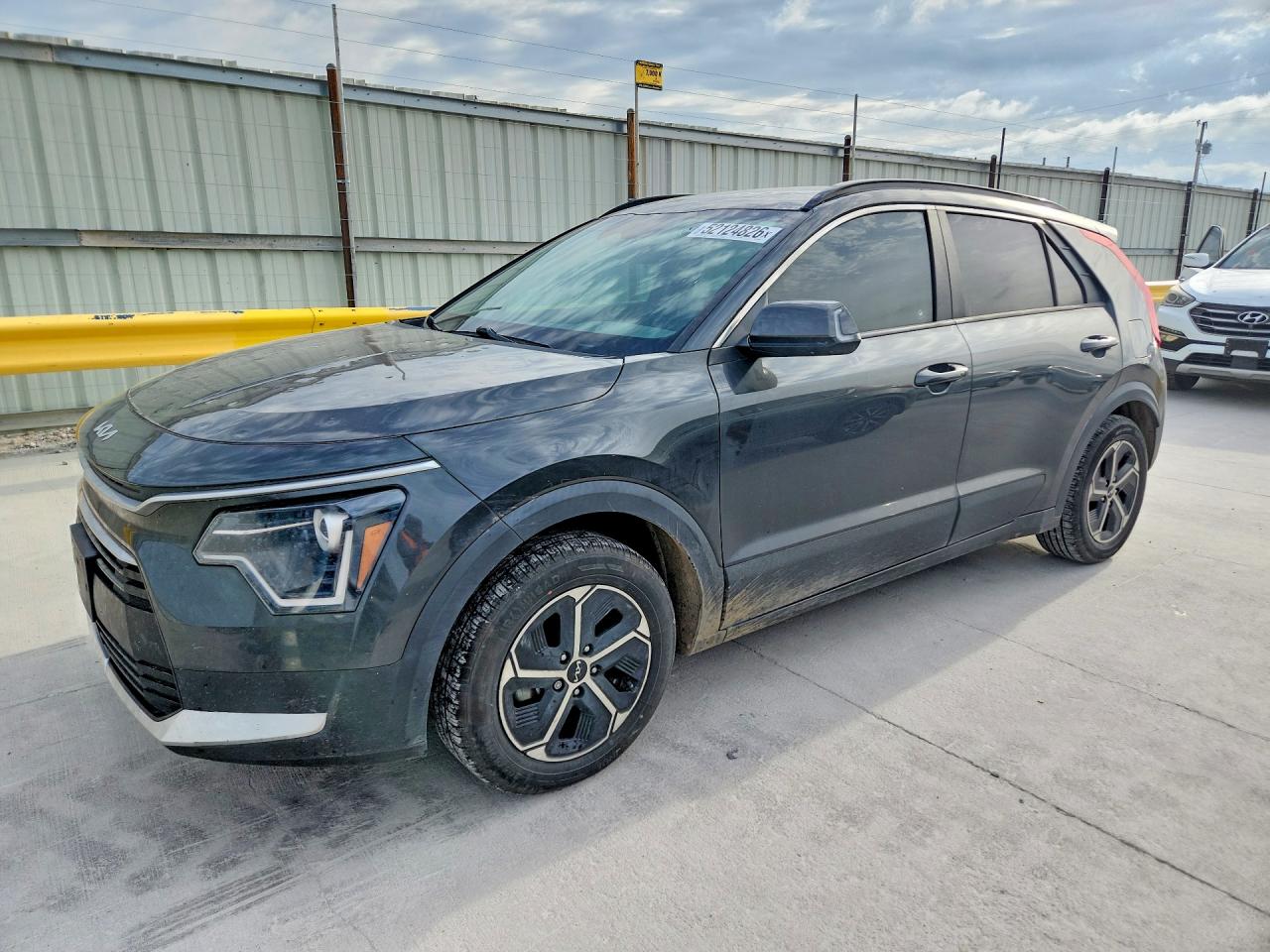 2024 KIA NIRO
