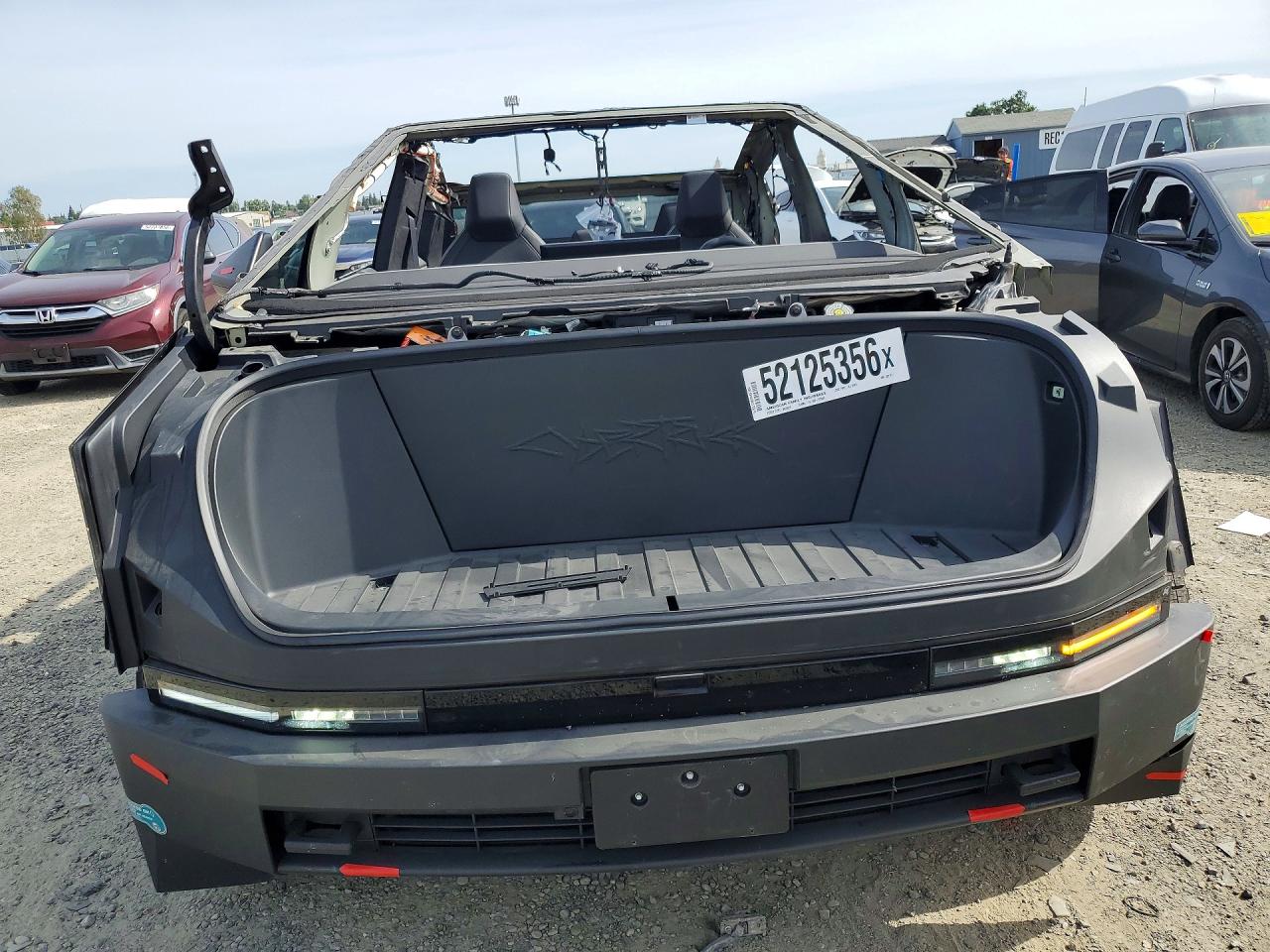 2024 TESLA CYBERTRUCK