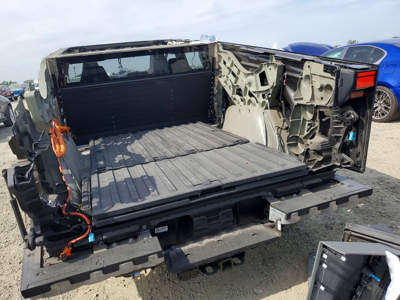 2024 TESLA CYBERTRUCK