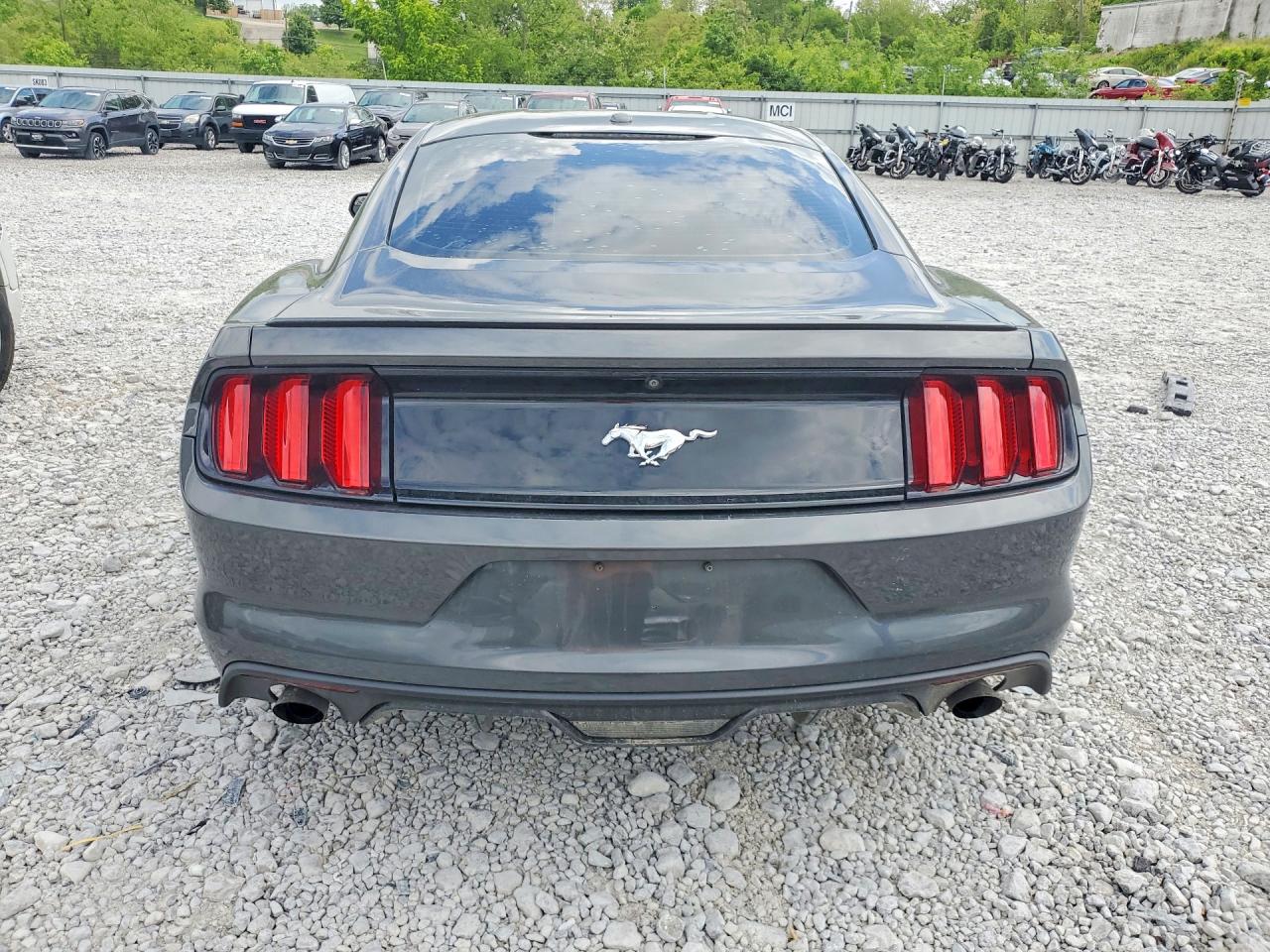 2017 FORD MUSTANG