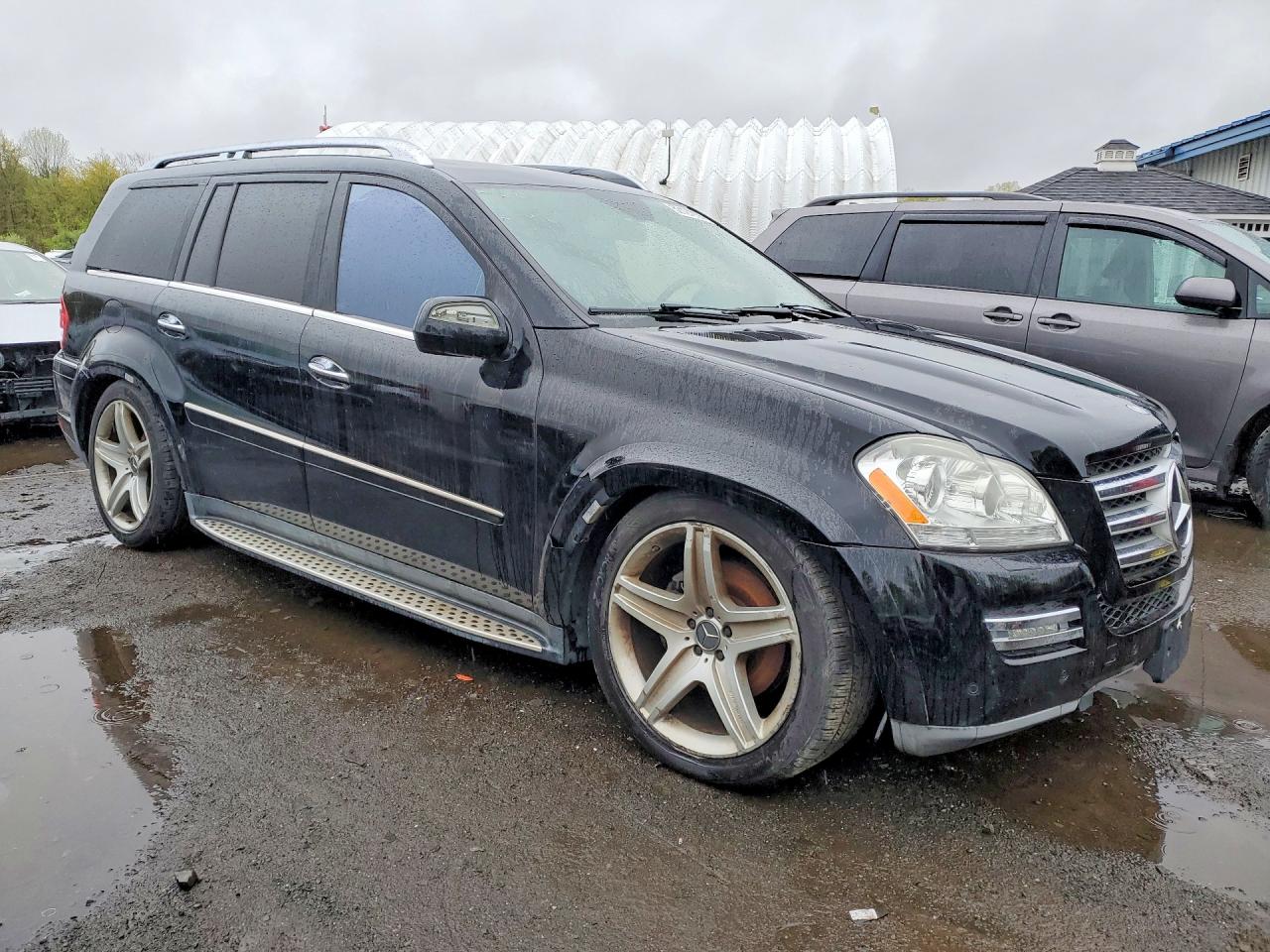2010 MERCEDES-BENZ GL-CLASS