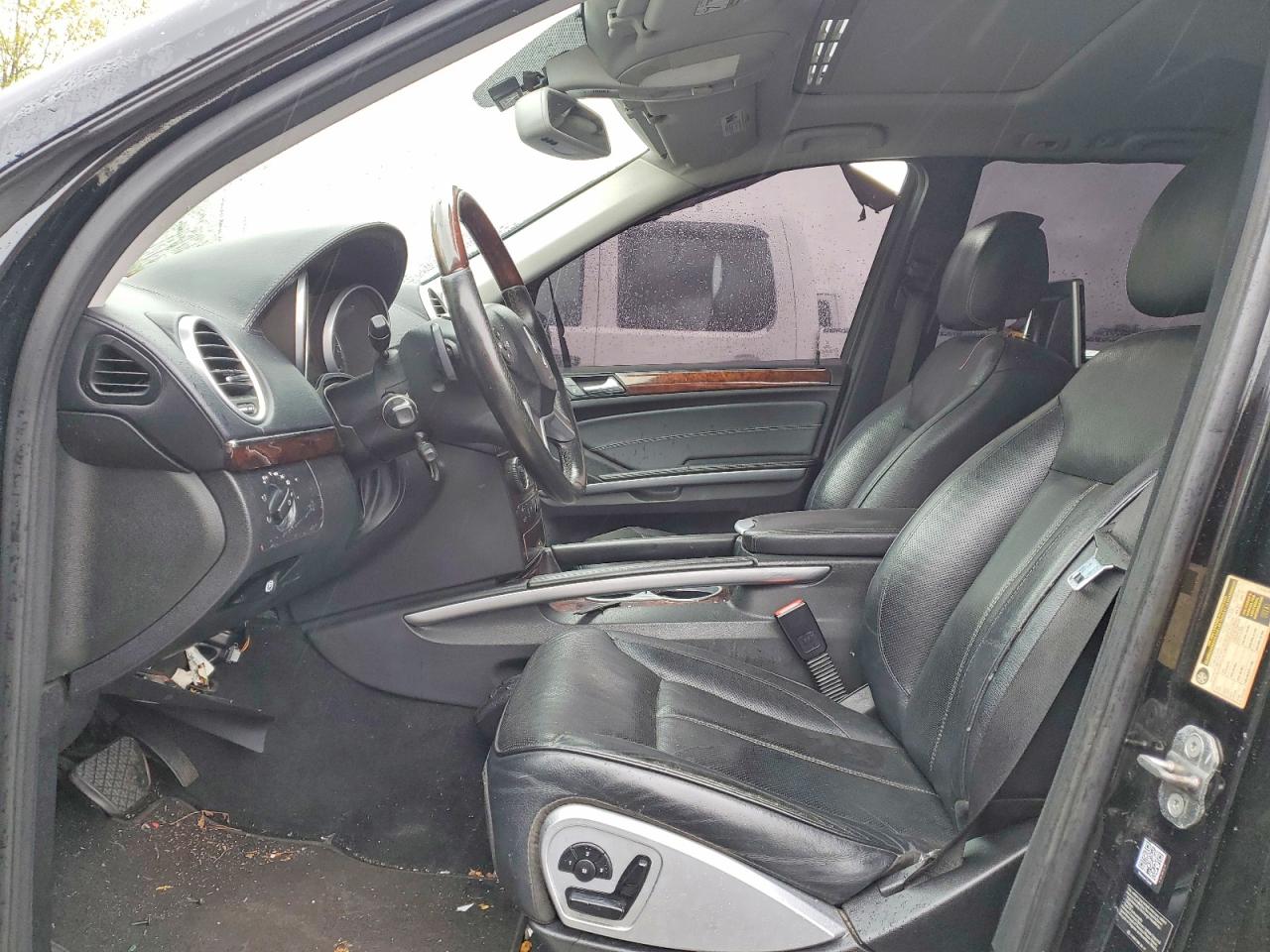 2010 MERCEDES-BENZ GL-CLASS