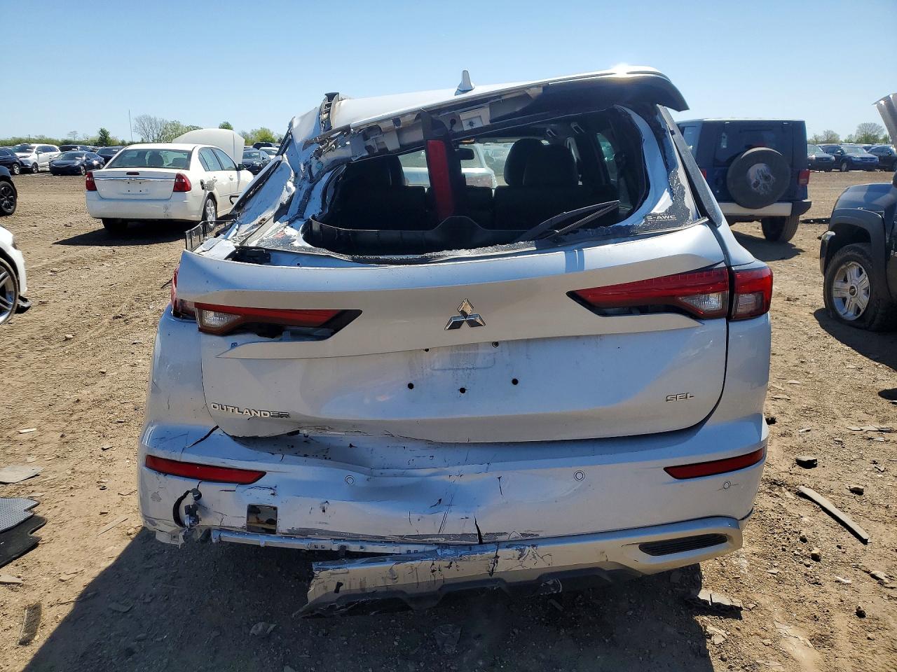 2022 MITSUBISHI OUTLANDER