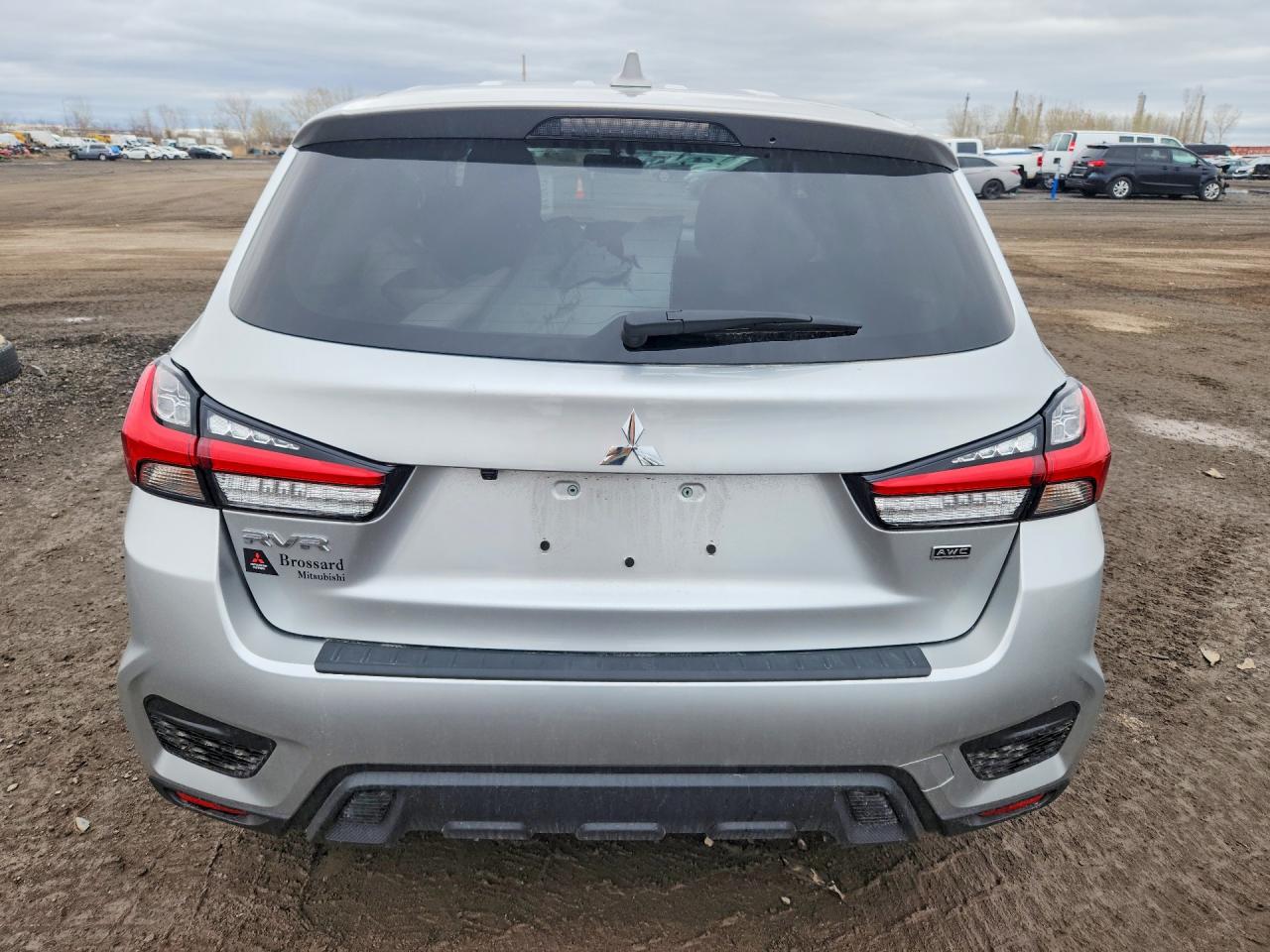 2026 MITSUBISHI OUTLANDER
