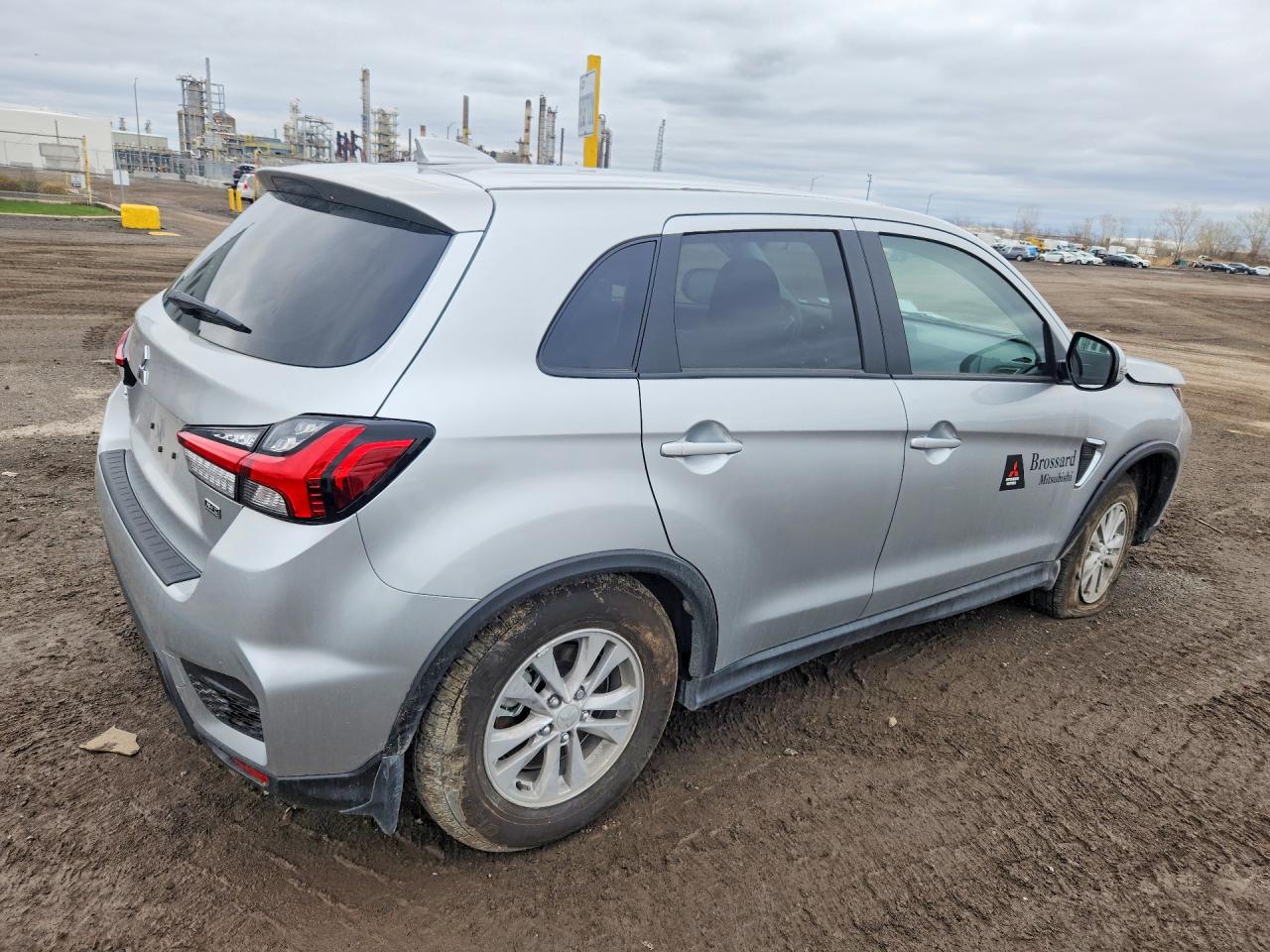 2026 MITSUBISHI OUTLANDER