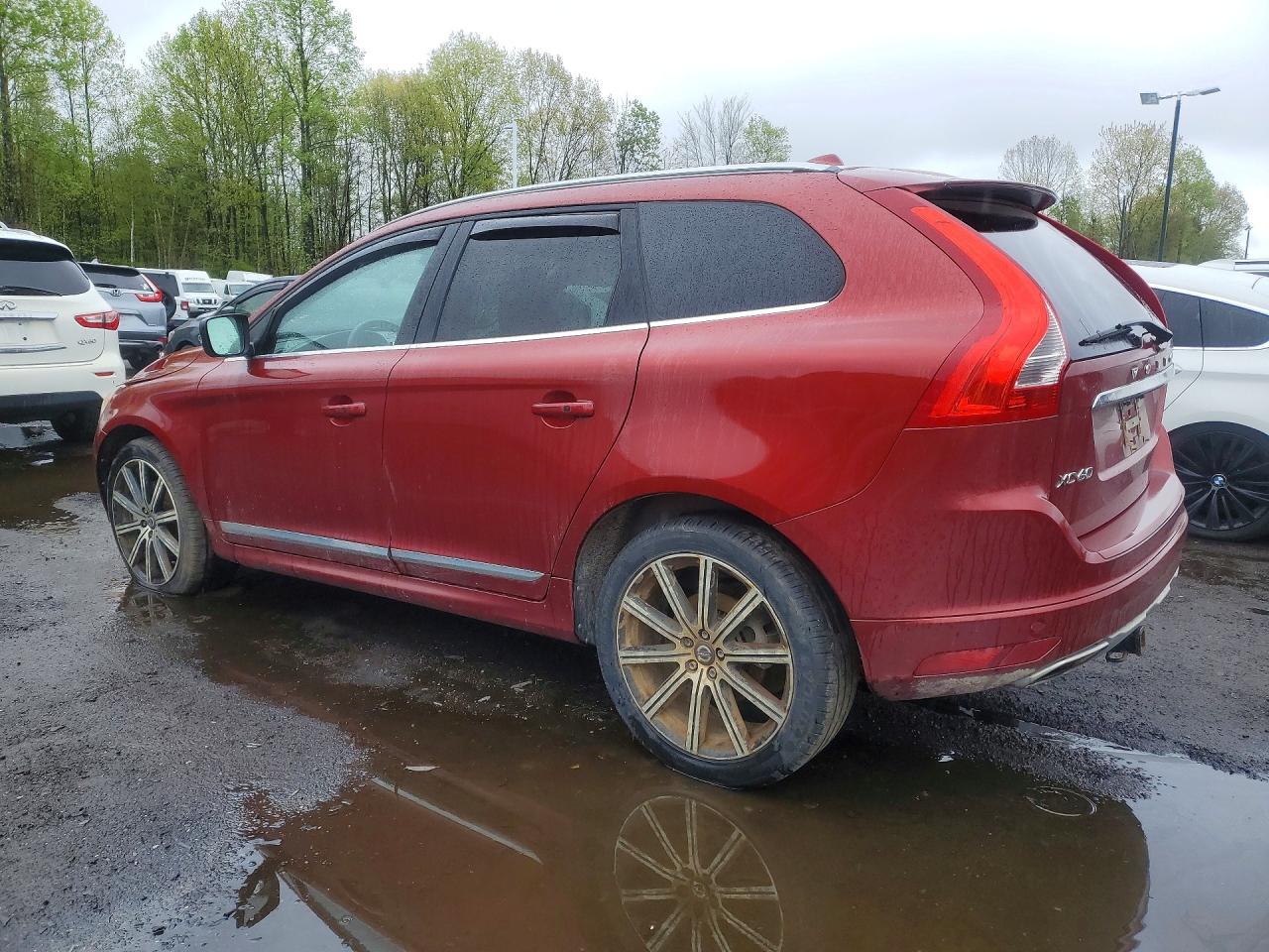 2017 VOLVO XC60