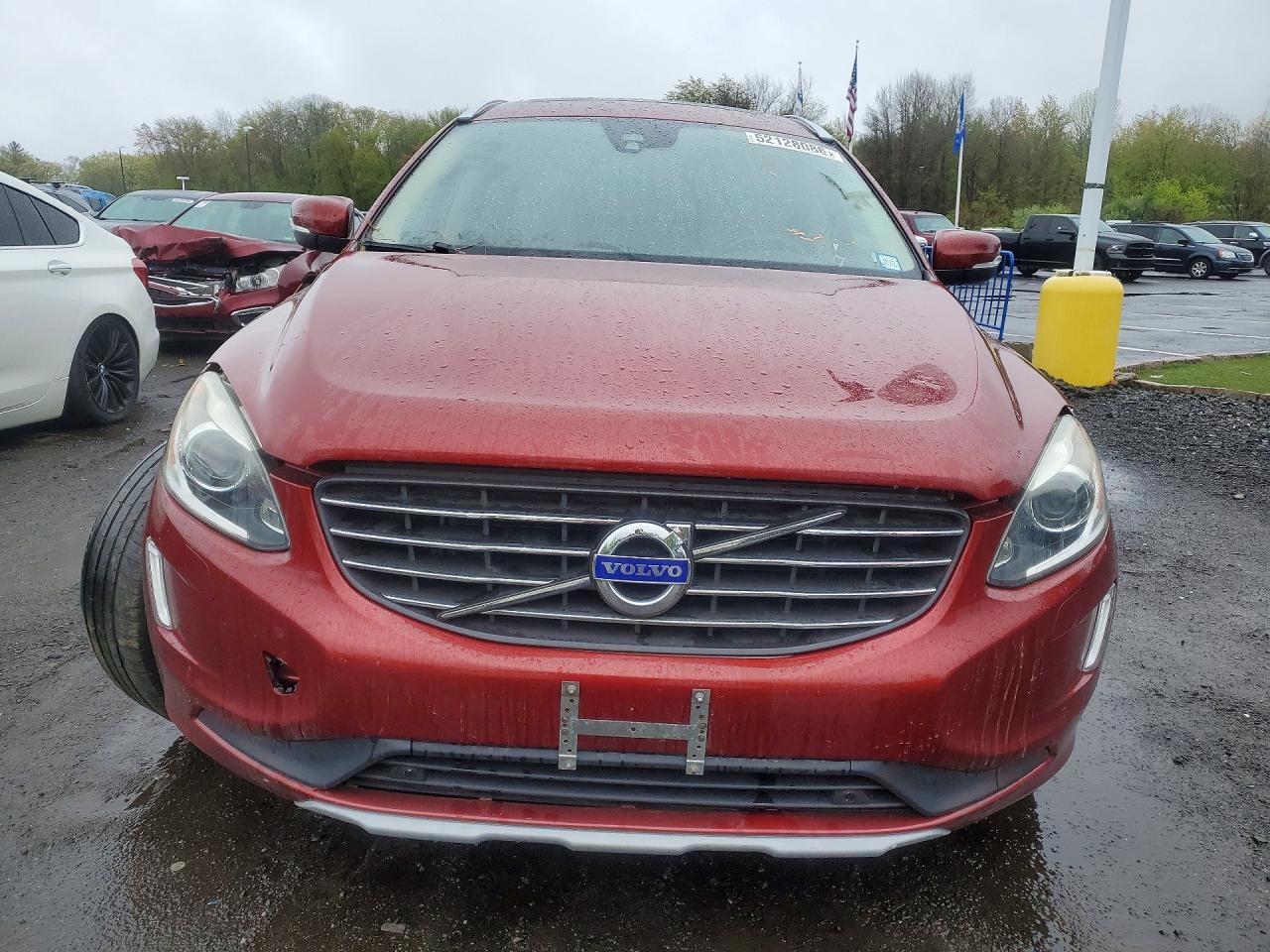 2017 VOLVO XC60