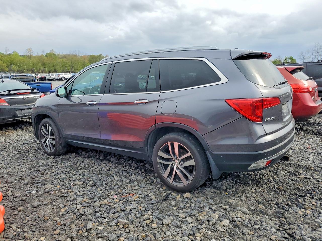 2018 HONDA PILOT