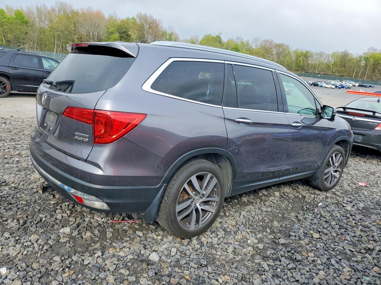 2018 HONDA PILOT