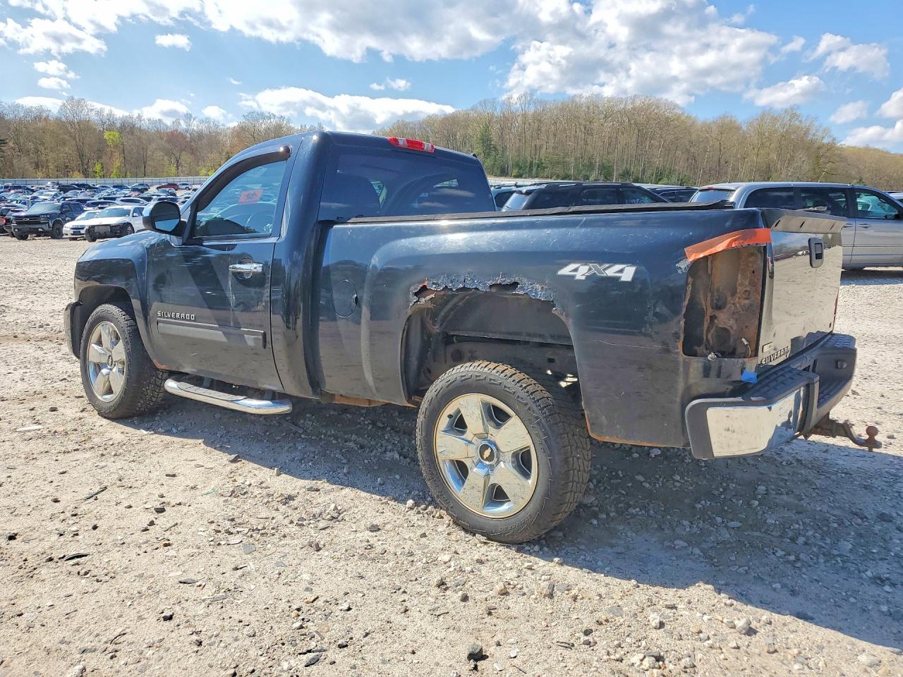 2011 CHEVROLET SILVERADO
