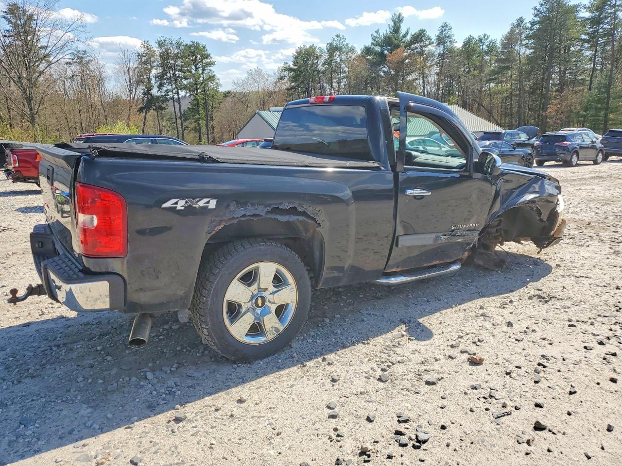2011 CHEVROLET SILVERADO