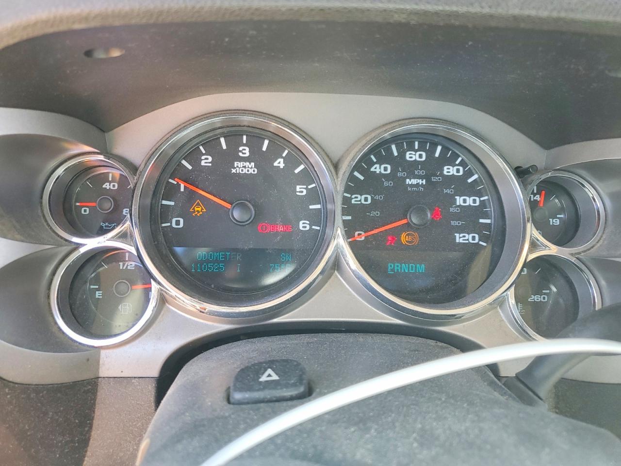2011 CHEVROLET SILVERADO