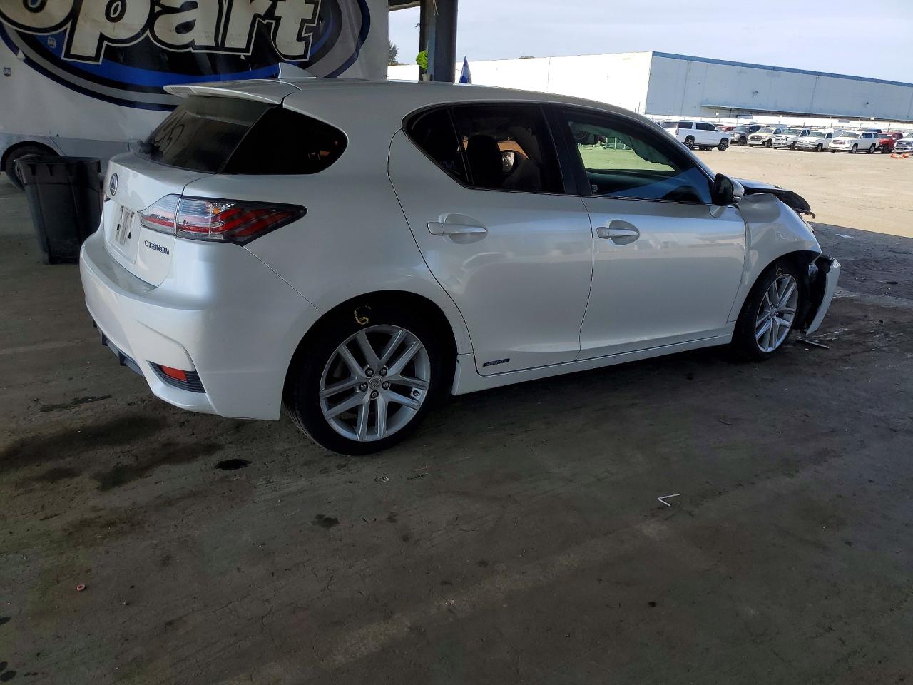 2015 LEXUS CT 200