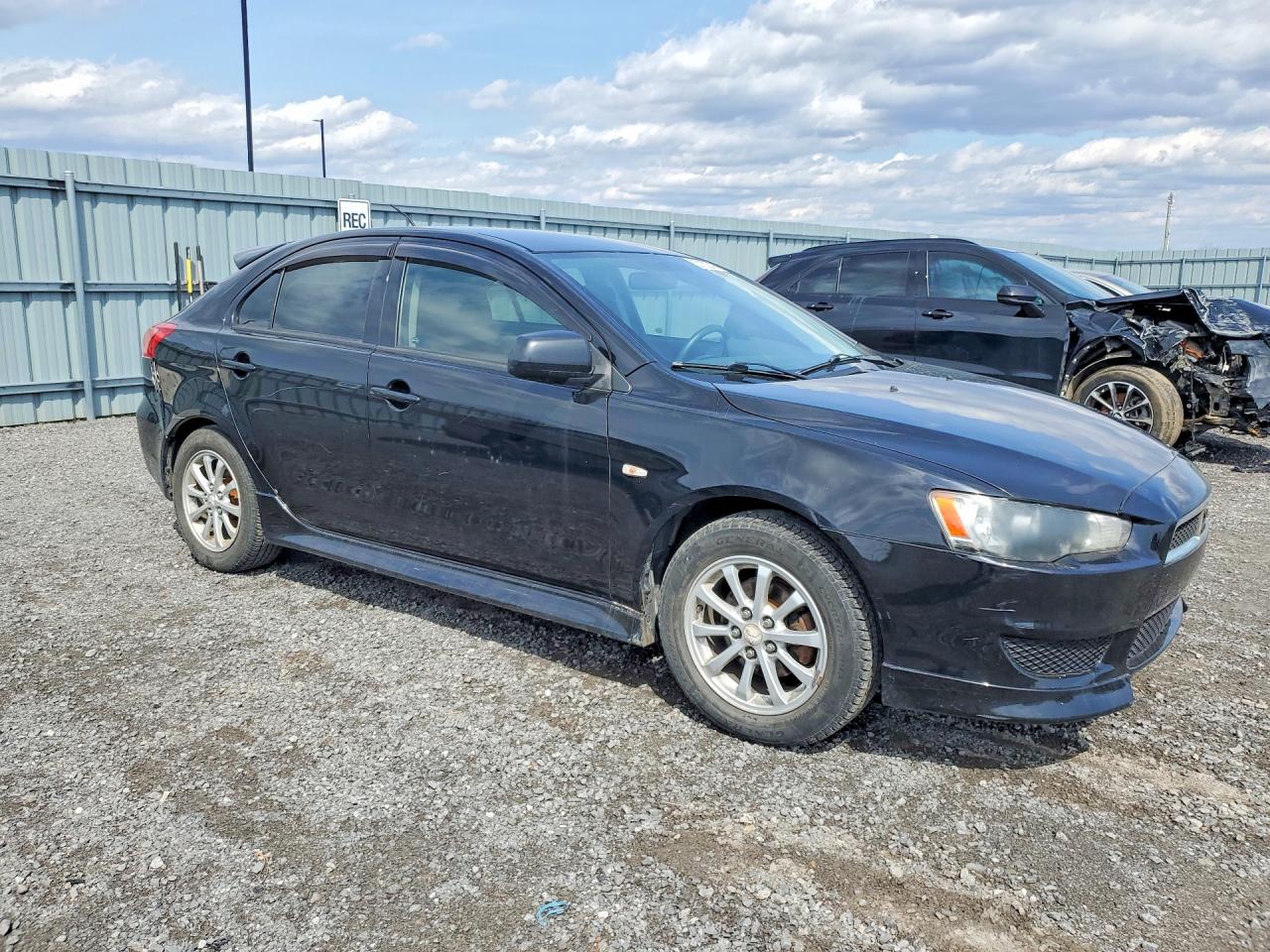 2011 MITSUBISHI LANCER