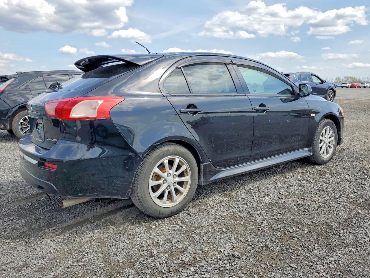 2011 MITSUBISHI LANCER