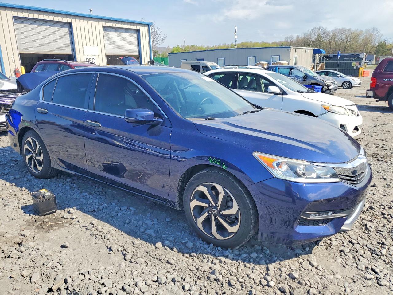 2017 HONDA ACCORD