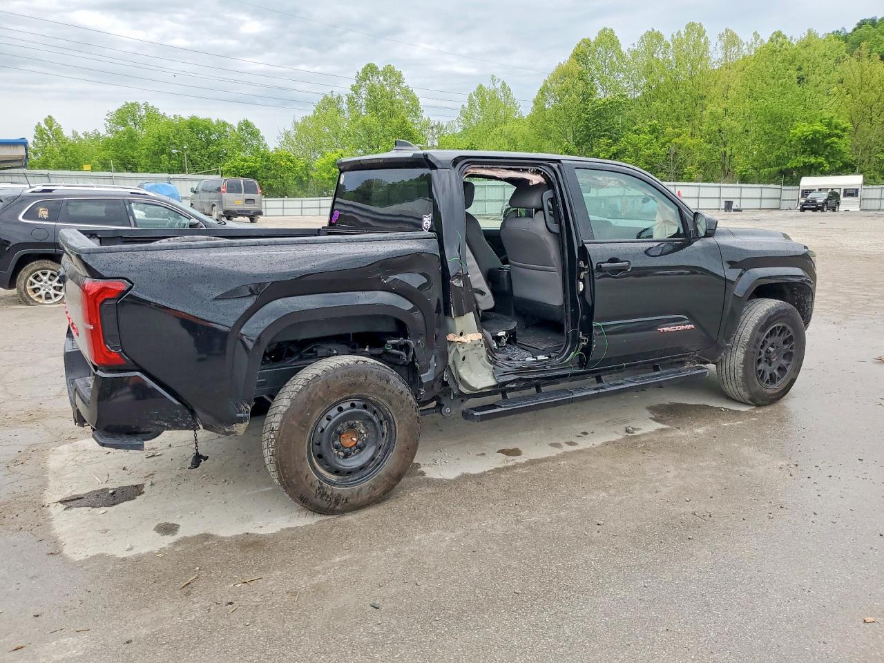 2025 TOYOTA TACOMA