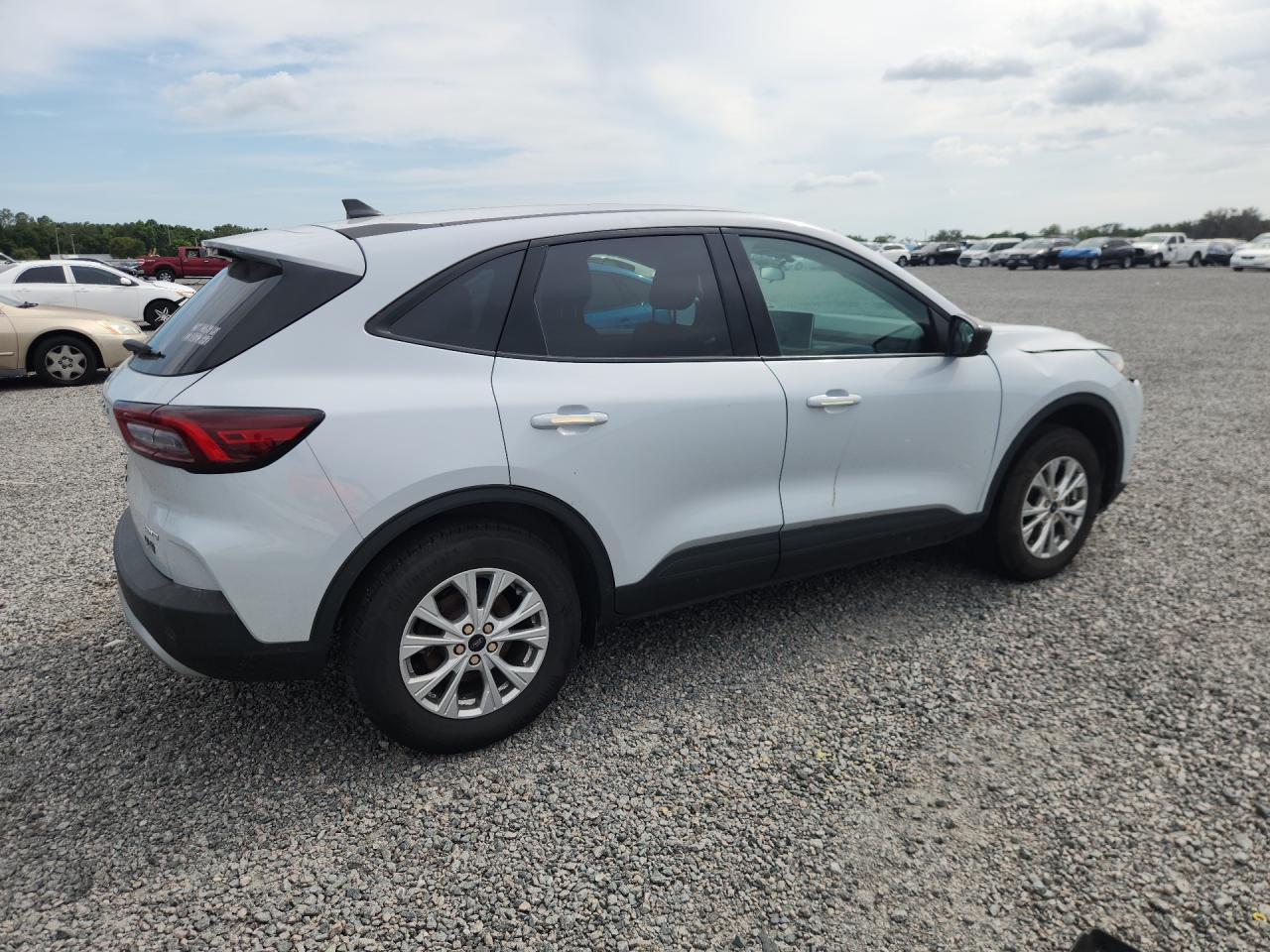 2025 FORD ESCAPE