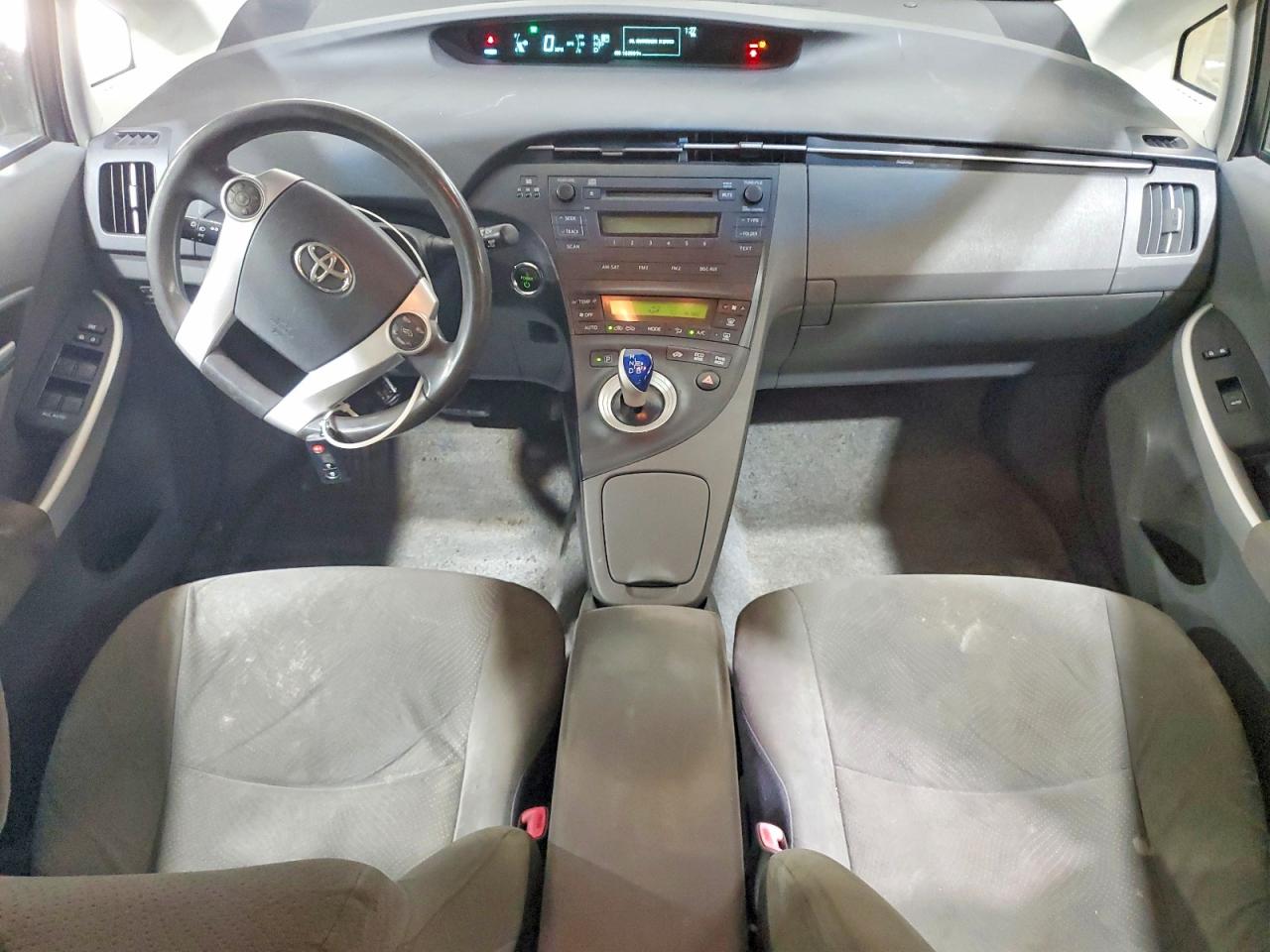 2011 TOYOTA PRIUS
