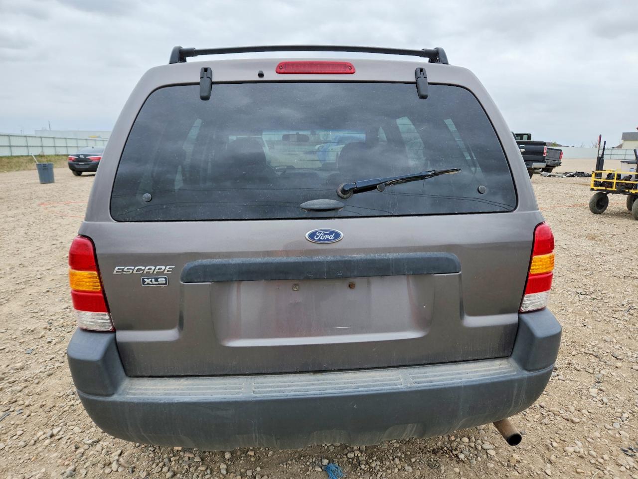 2003 FORD ESCAPE