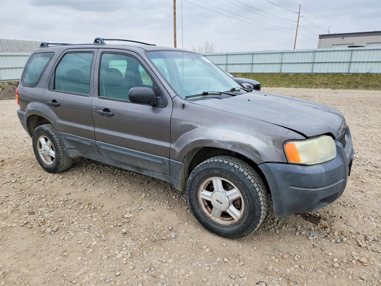 2003 FORD ESCAPE