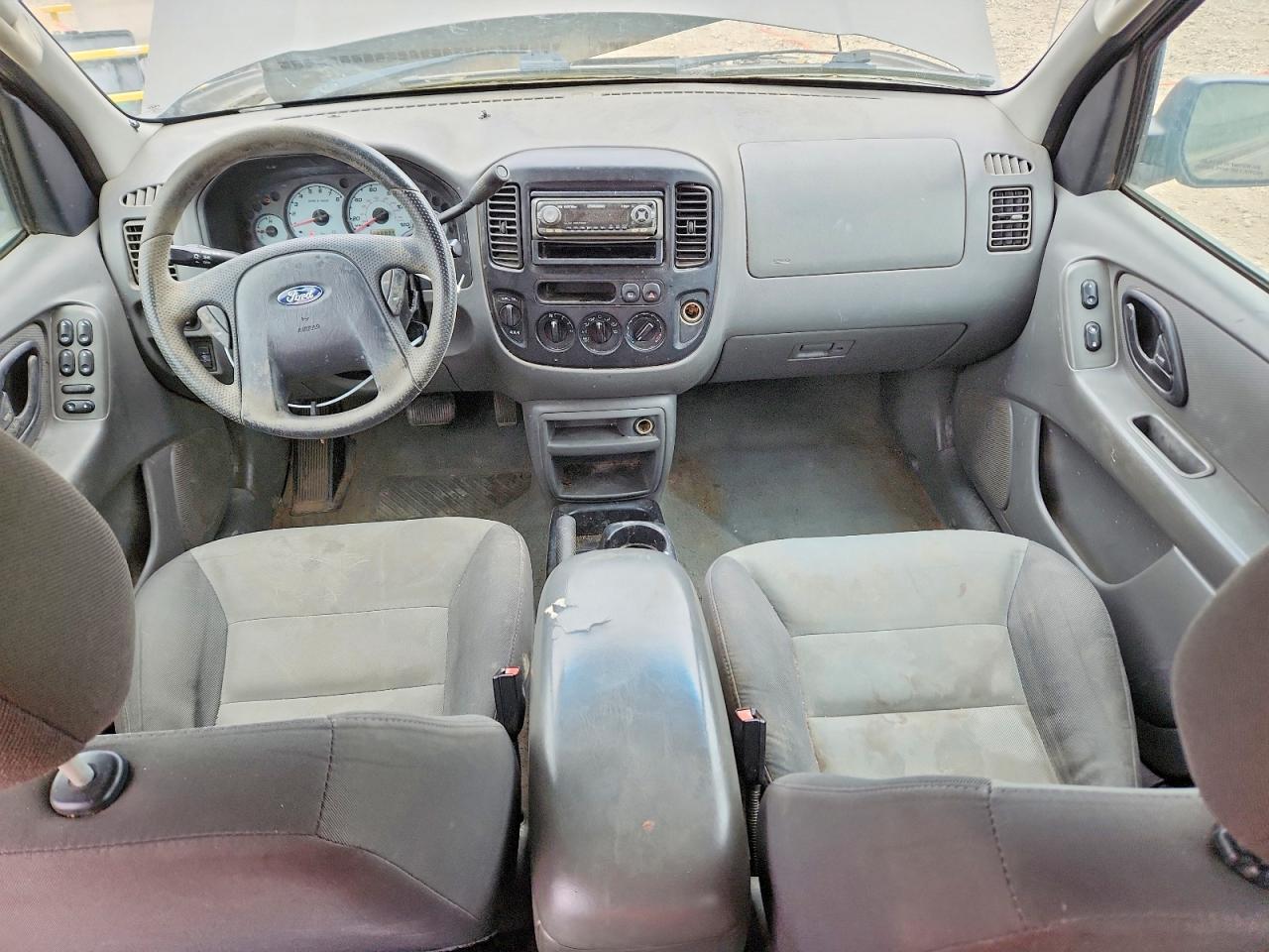 2003 FORD ESCAPE