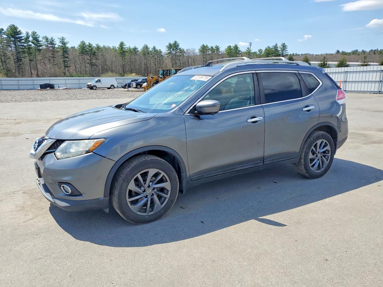 2016 NISSAN ROGUE