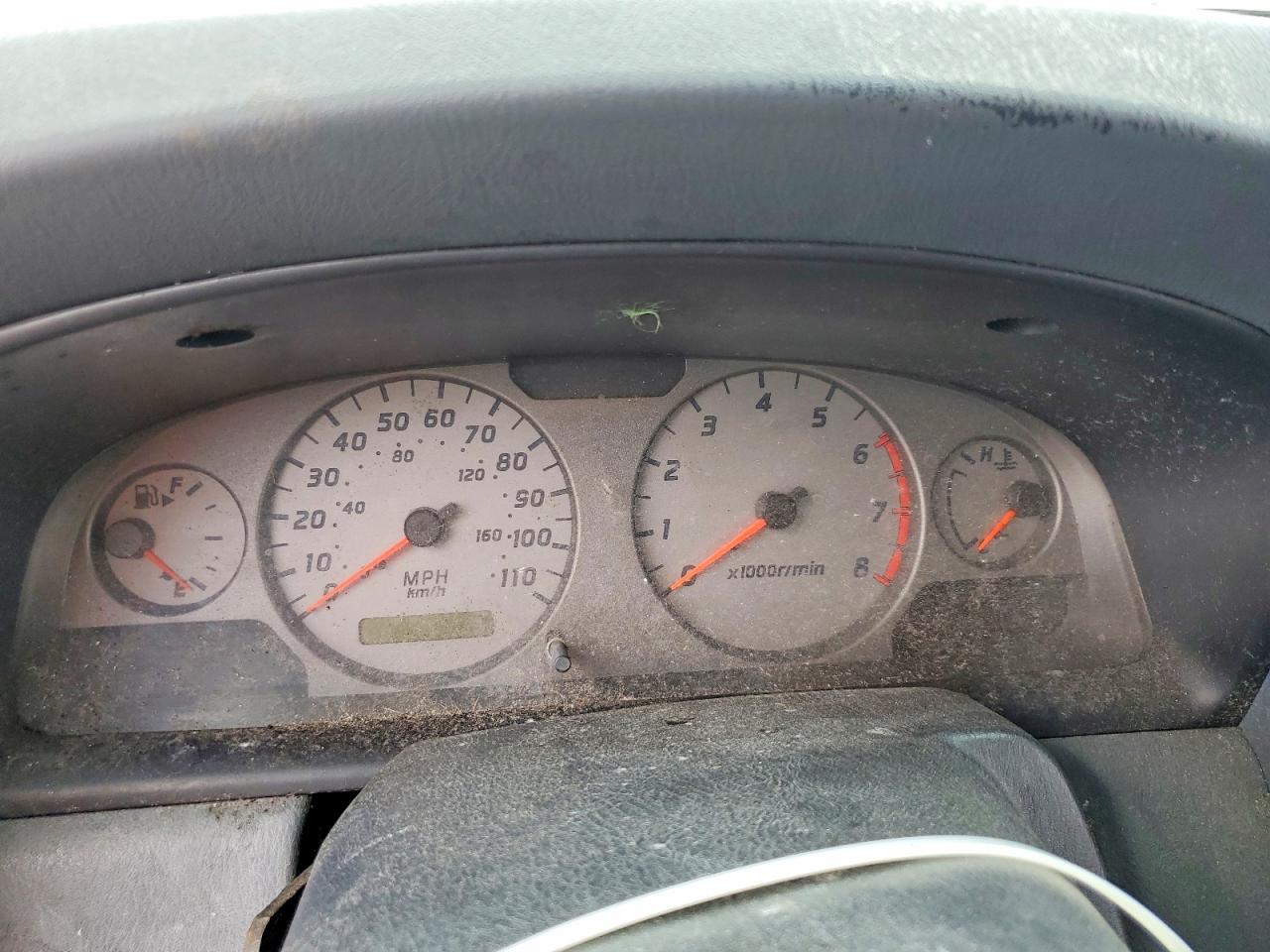 2001 NISSAN FRONTIER