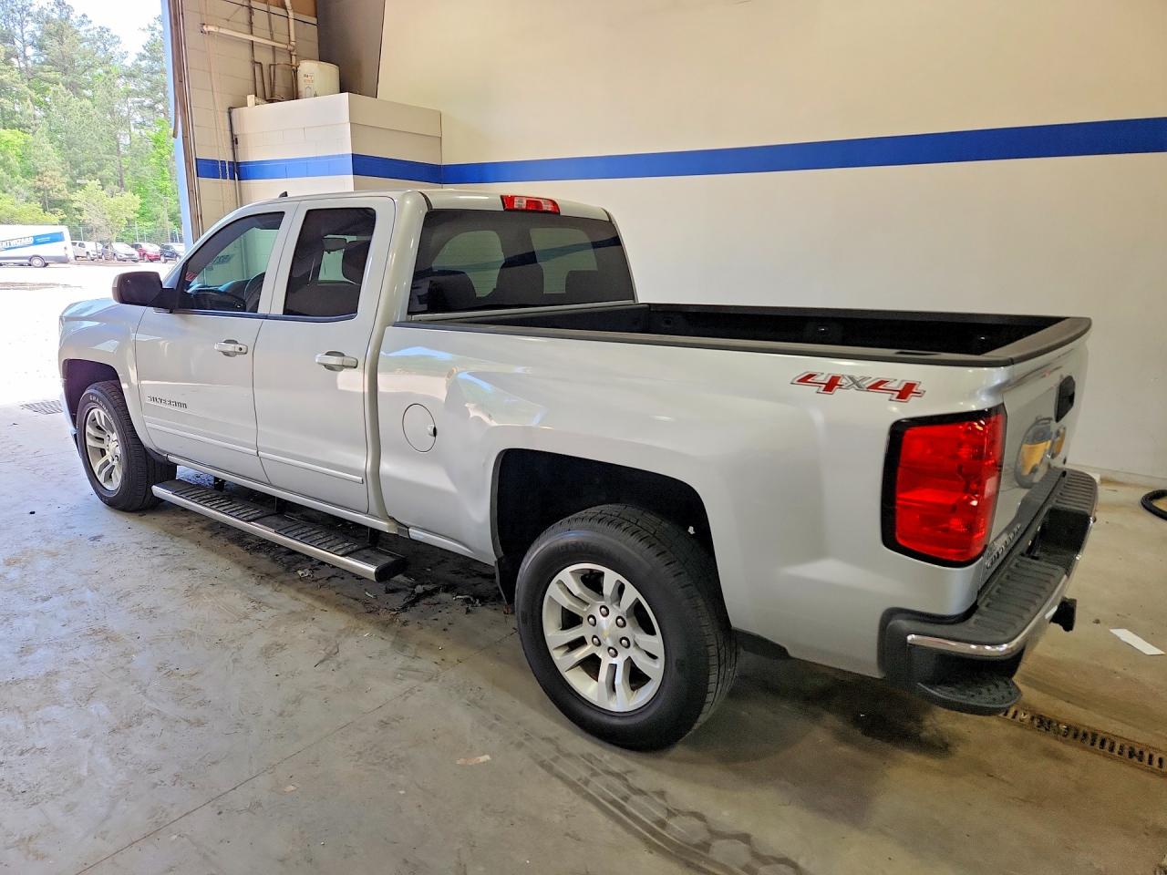 2017 CHEVROLET SILVERADO