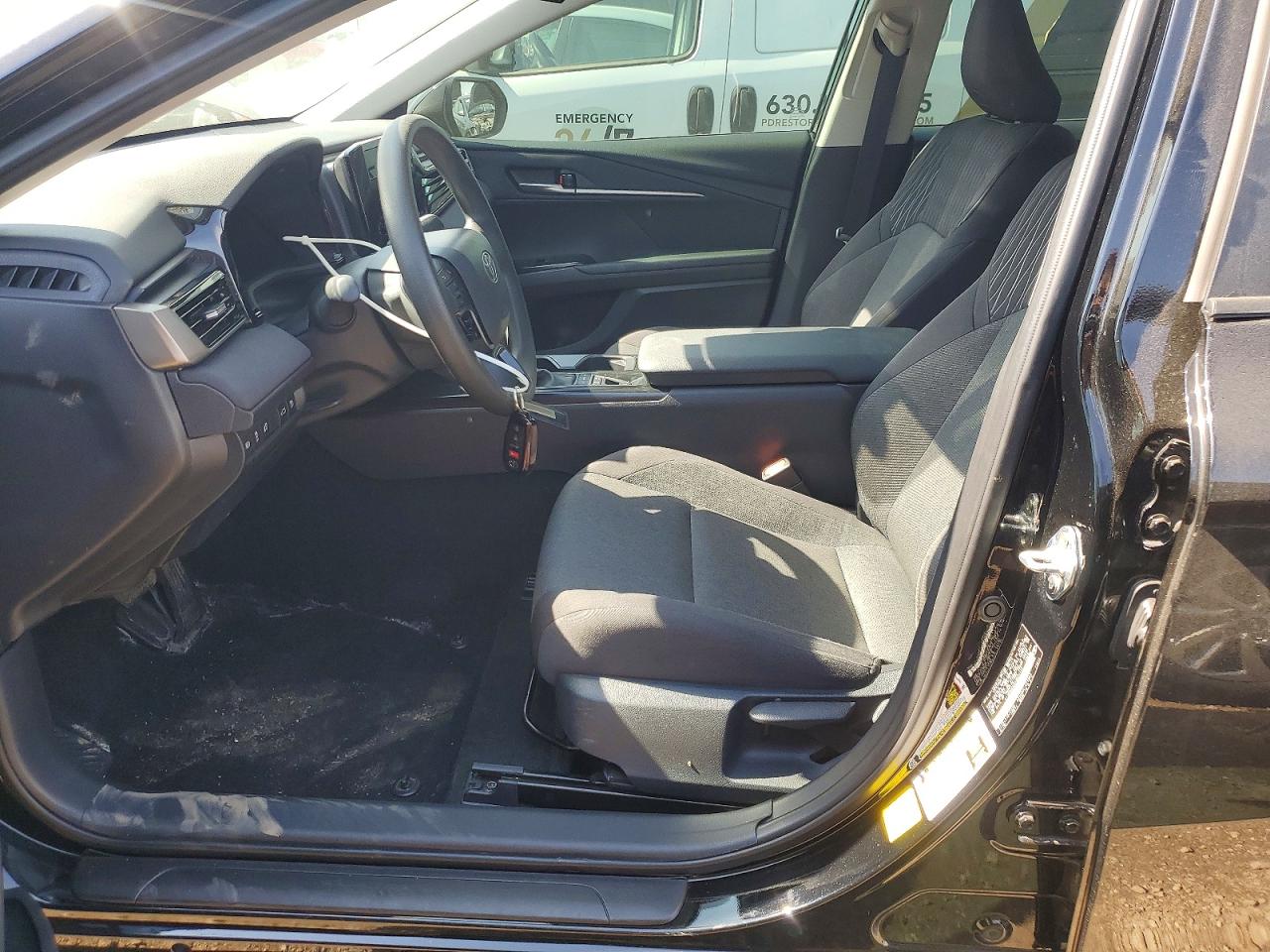 2025 TOYOTA CAMRY