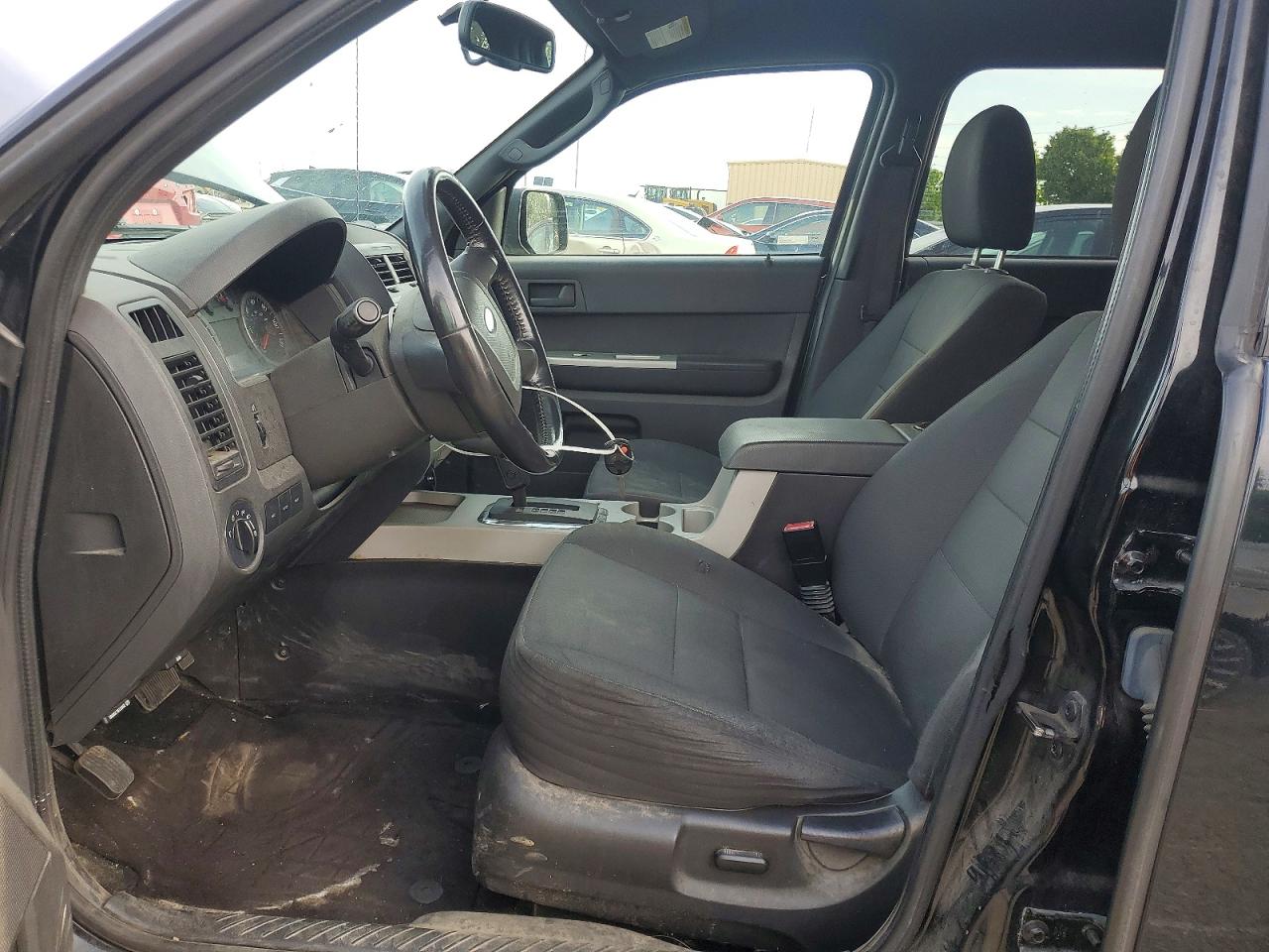 2012 FORD ESCAPE